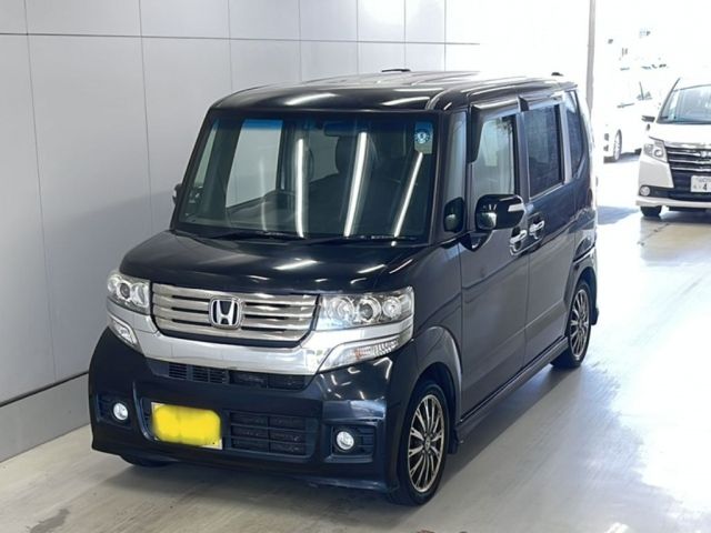 139 HONDA N BOX JF1 2013 г. (KCAA Yamaguchi)